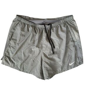 Nike Dri Fit Men’s Shorts XXL Gray Elastic Waist Running Short Back Pocket Gym